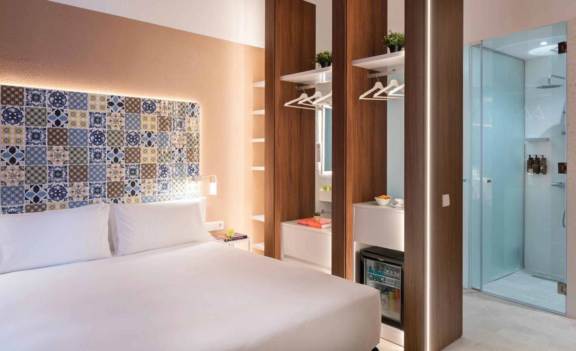 Axel Hotel Valencia - Adults Only Exterior photo